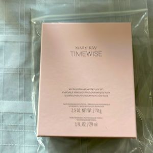 Mary Kay TimeWise Microdermabrasion Plus Set